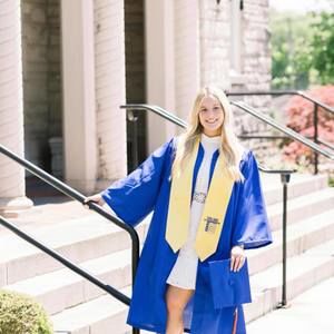 Meet your Posher, Allyson